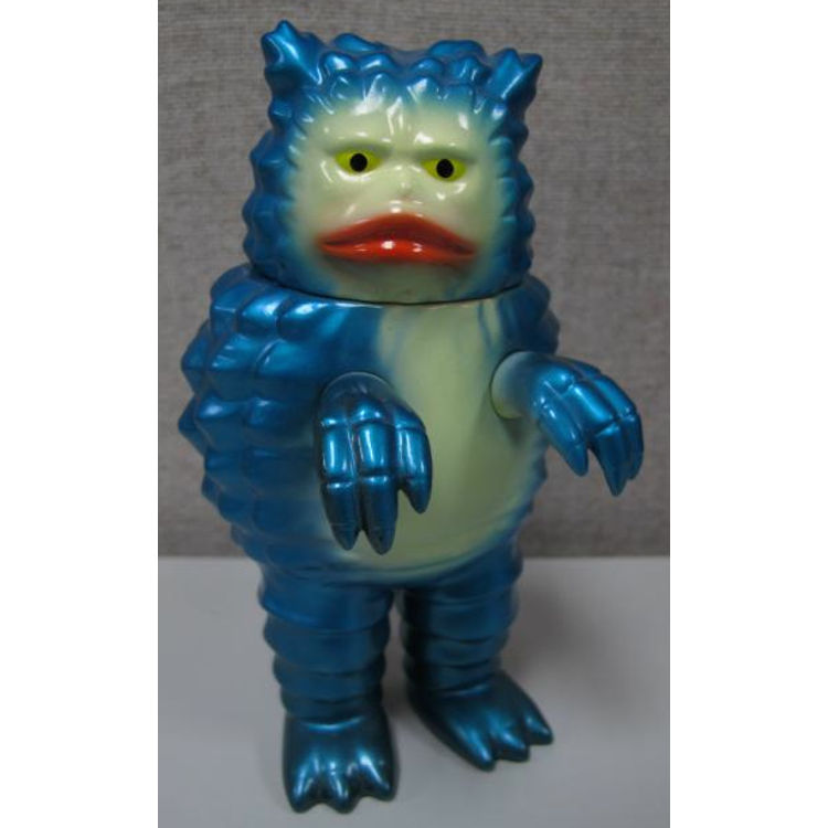 Garamon mid-size - blue by Marusan