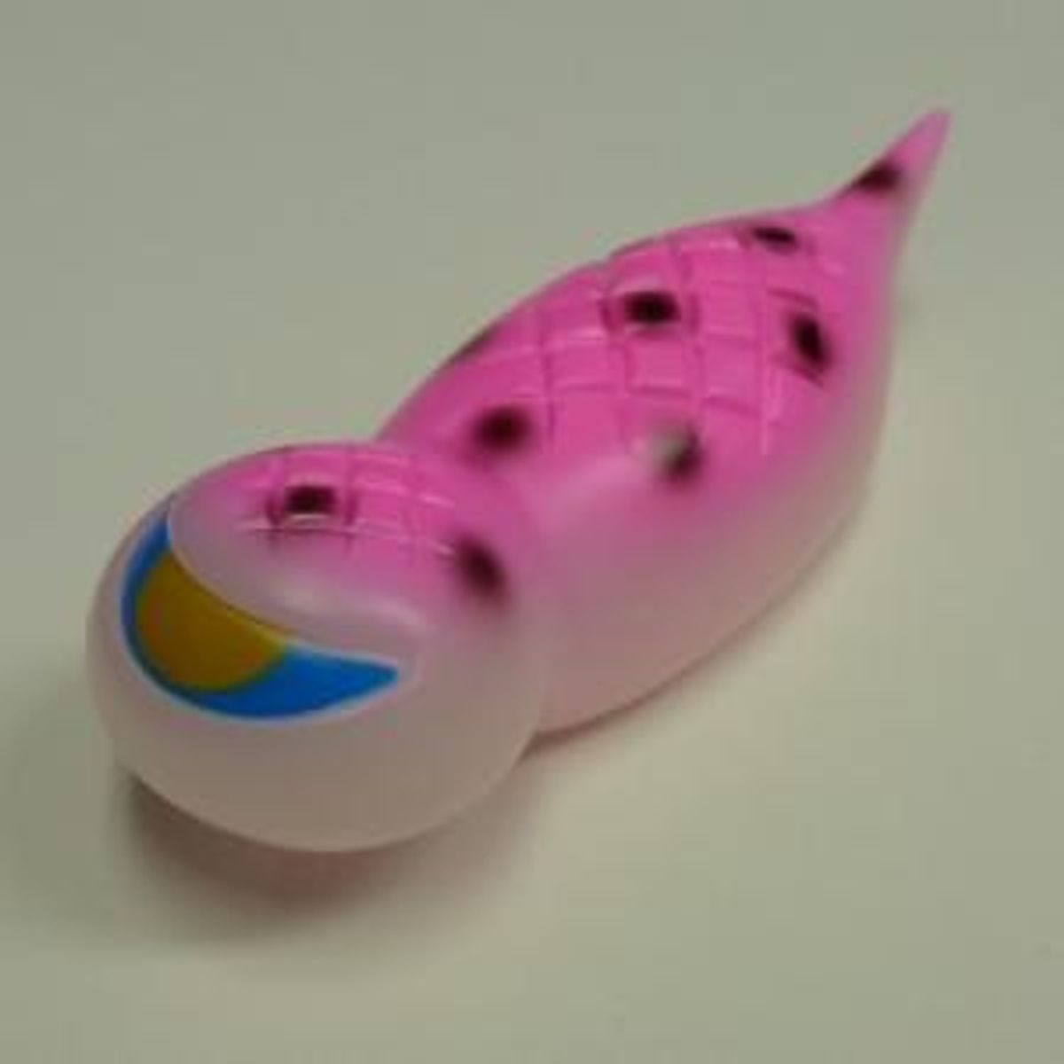 shin-kun - milky white (Pink) -