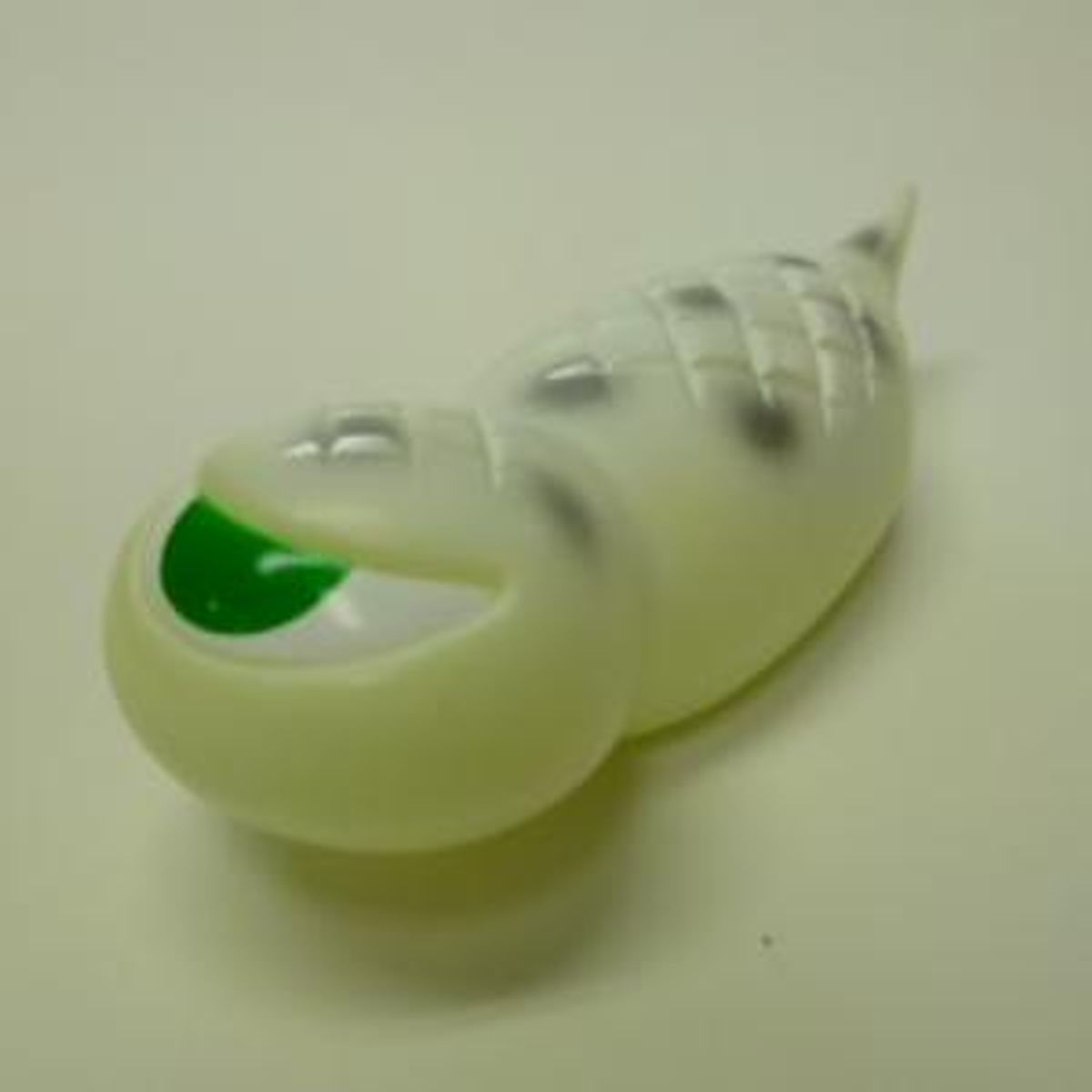 shin-kun - luminous (white) -