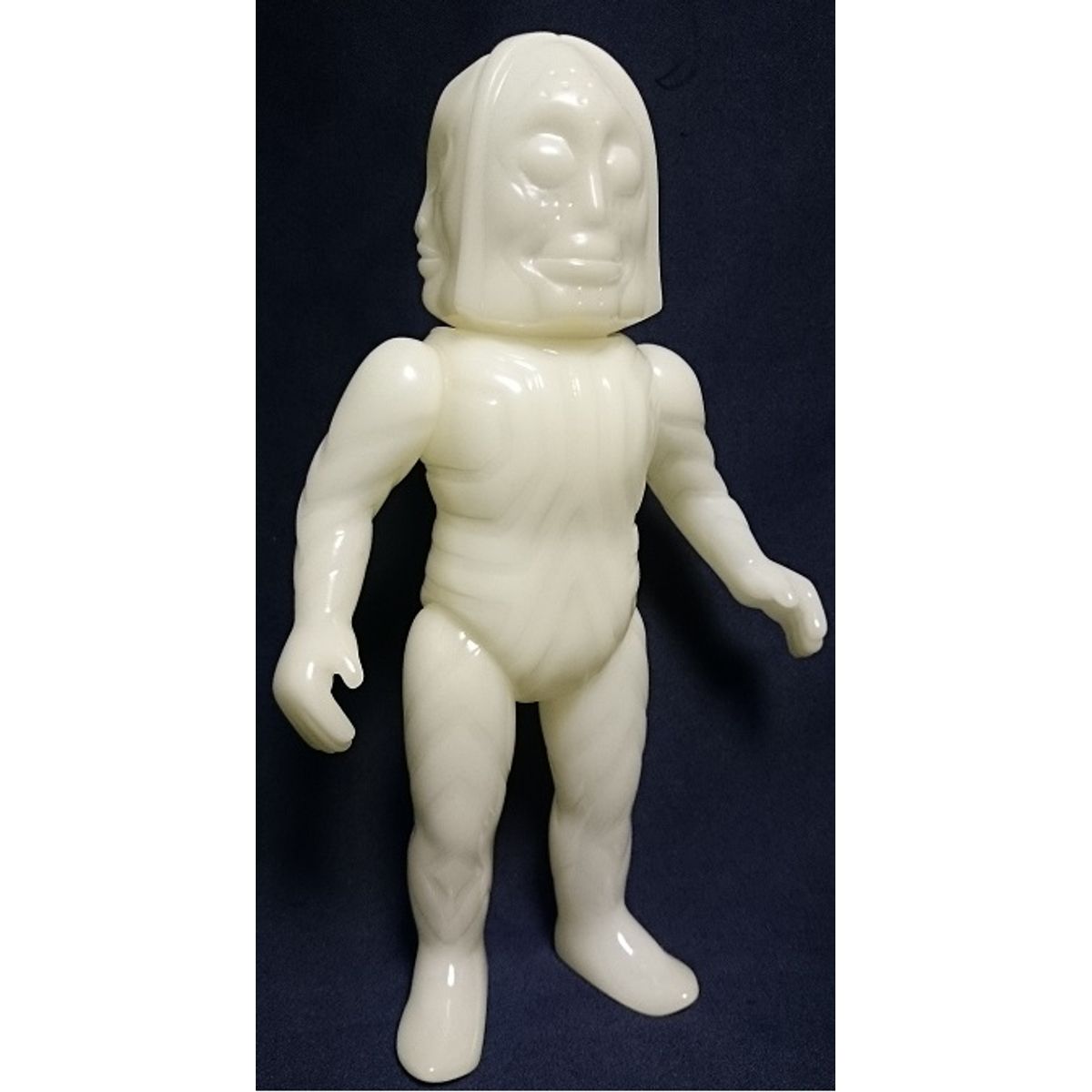 M1 No. century Large Monsters Series Dada ( phosphorescent molding / unpainted )