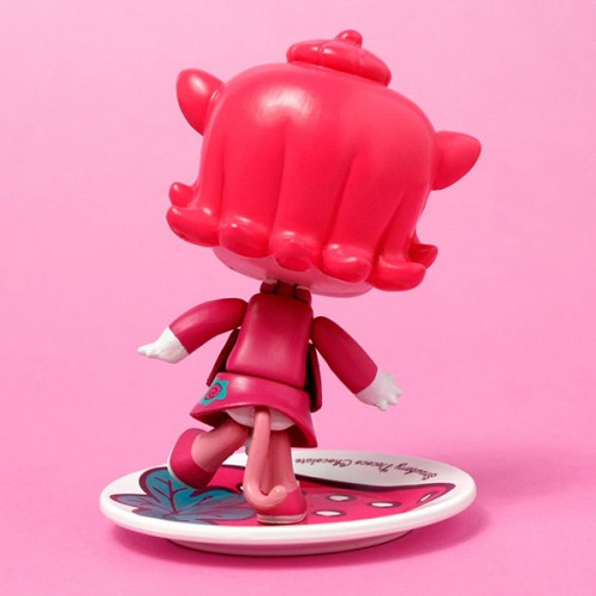 NECOCO MINI FIGURE - STRAWBERRY