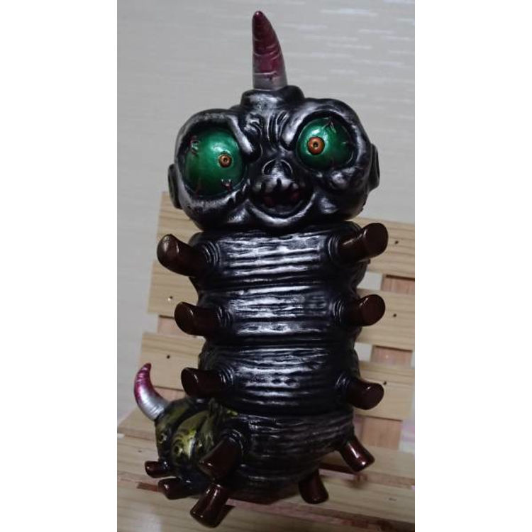 Dokumushikozou (Bug Boy) - black by Hideshi Hino