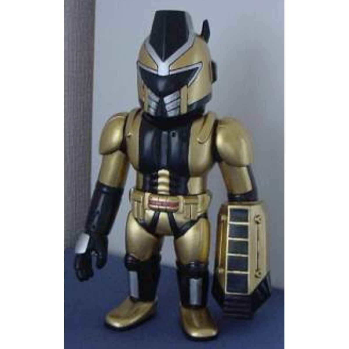 Mohawk Trooper - Gold