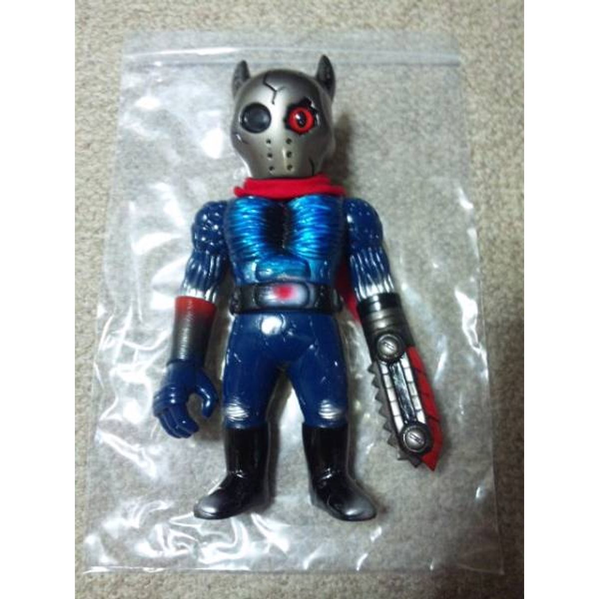 Kaosuman Friday ( dark blue molding )