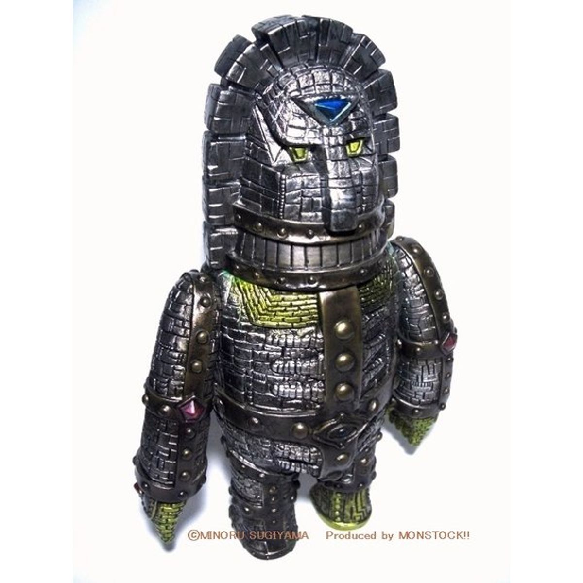 Giant Moairobo (モアイロボ) - "Golden Hand"