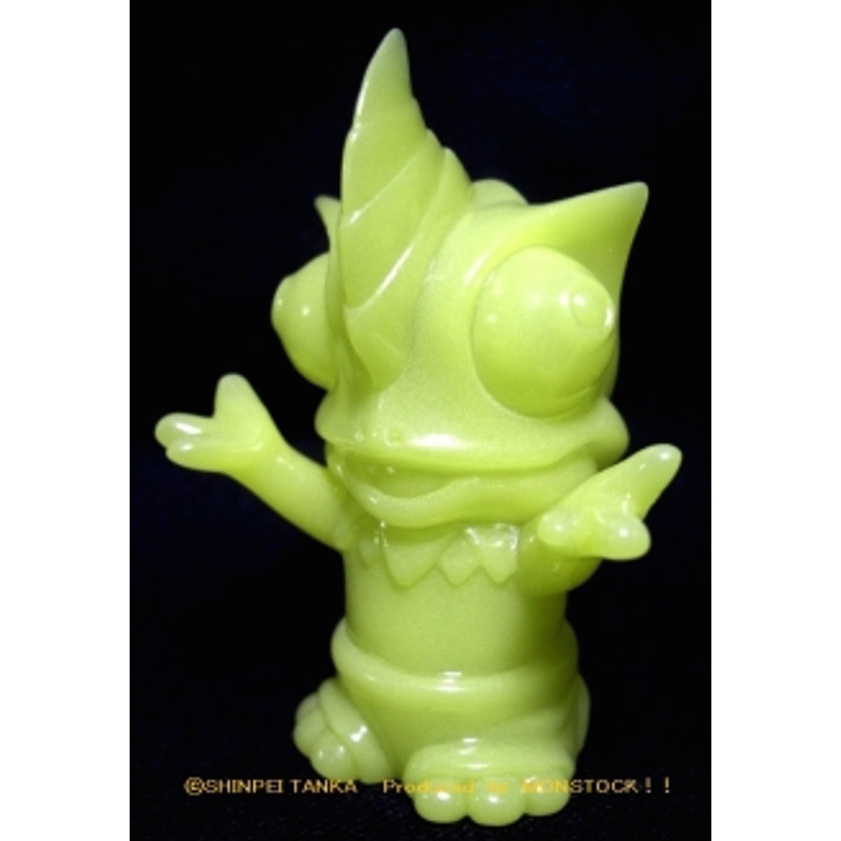 wonder boy Cameron (mini) "yellow glow"