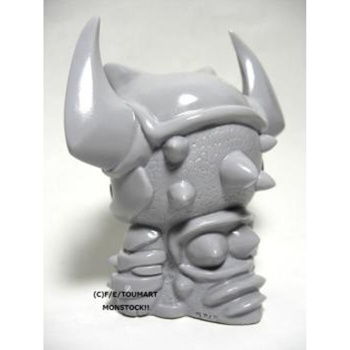 immutable kun Soft puppet "Monster immutable kun (Desutodon) light gray" (with eye seal 2SET)
