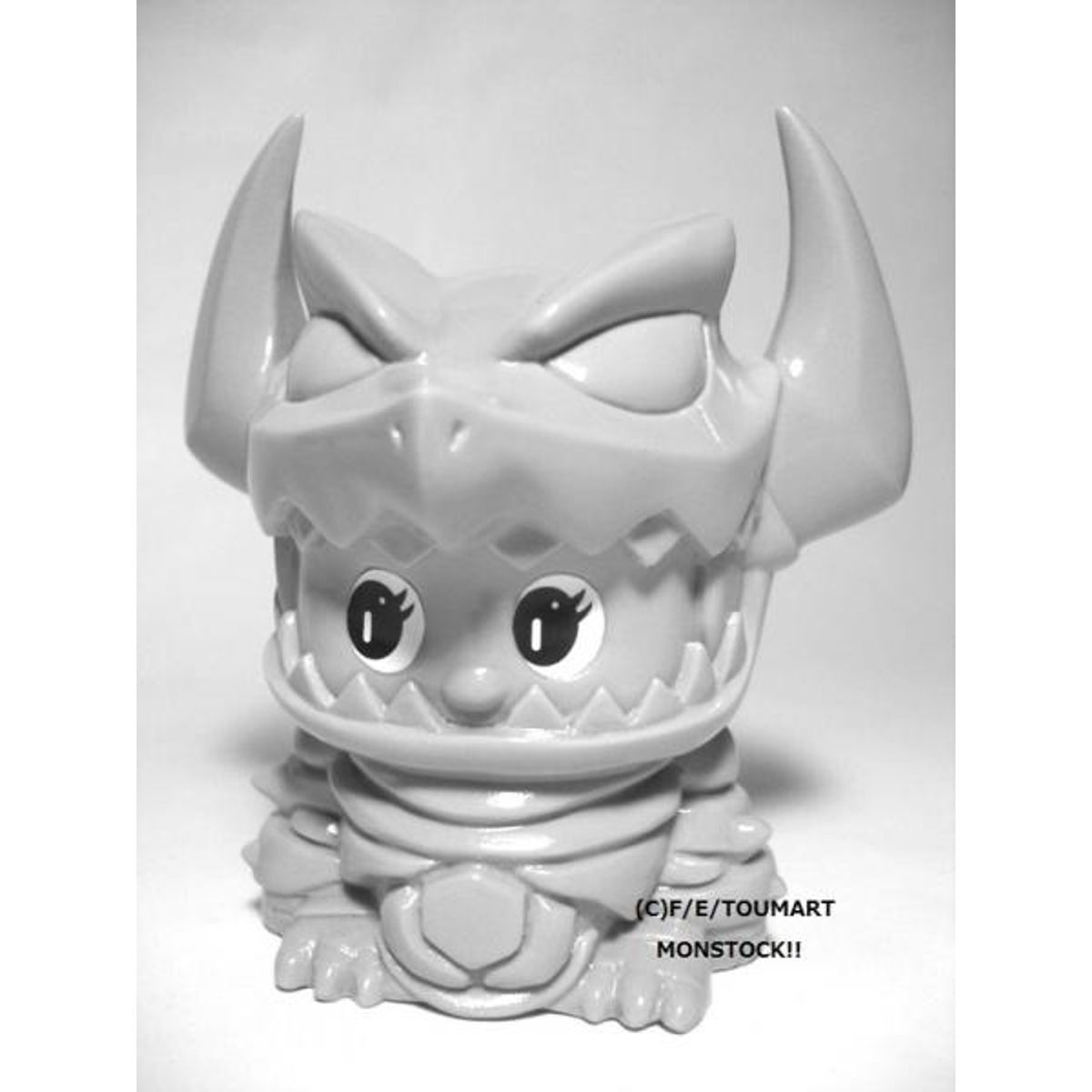 immutable kun Soft puppet "Monster immutable kun (Desutodon) light gray" (with eye seal 2SET)