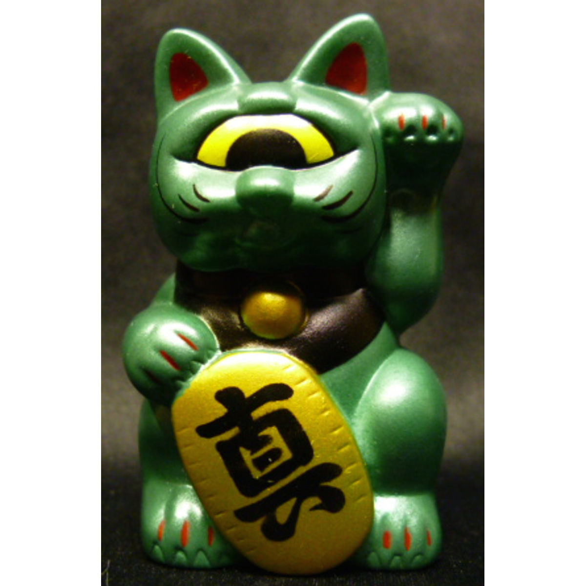 Fortune Cat Baby ( Metallic green )