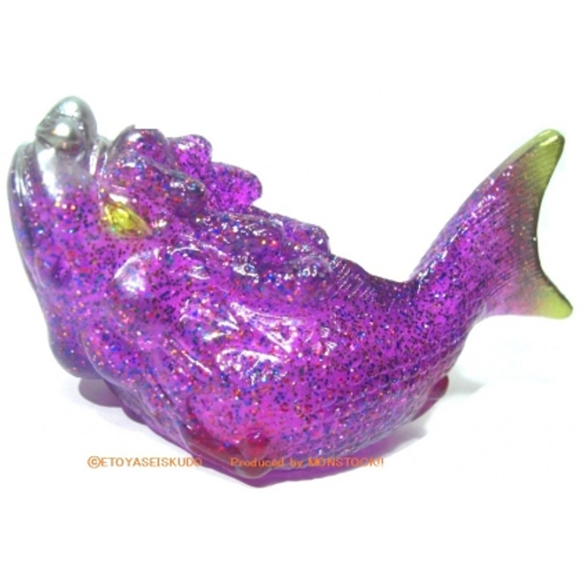 Etoya Seisaku-do humbly made ​​Banpuku toys "Ryukoi" (grape glass)