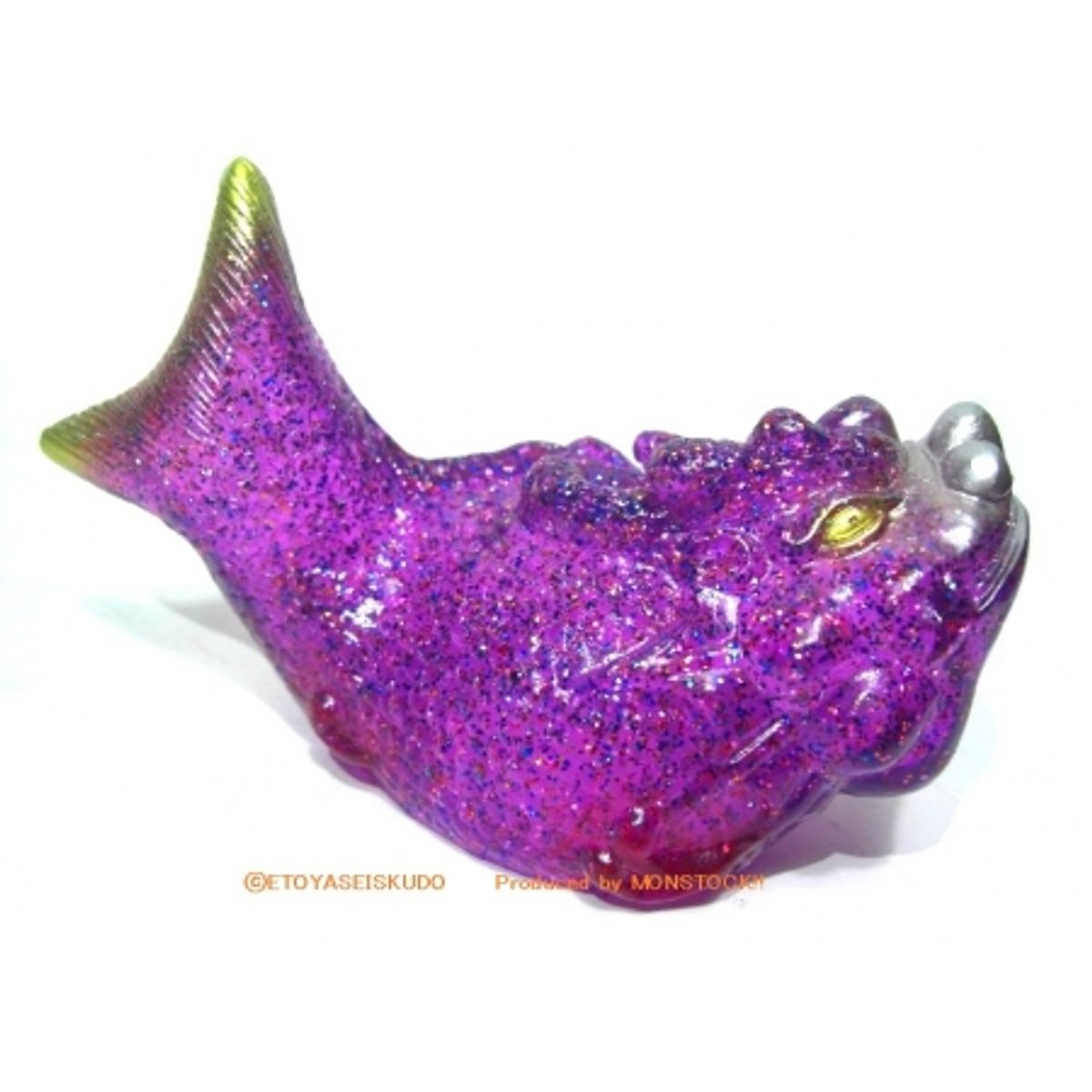 Etoya Seisaku-do humbly made ​​Banpuku toys "Ryukoi" (grape glass)