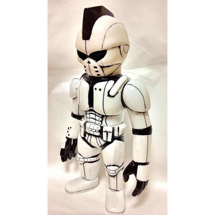 Mohawk Trooper Ken tallow Seven / ( white molding ) by Real X Head (Mori Katsura)