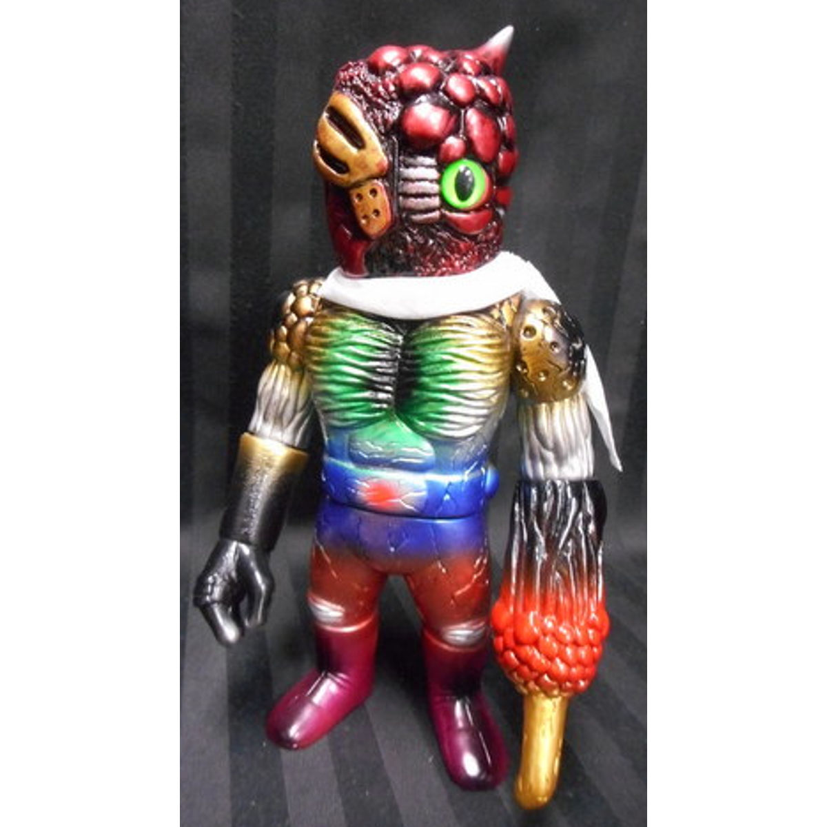 Real head [ Kaosuman No. 1 / ( yellow-green molding / meta multicolor ) ]