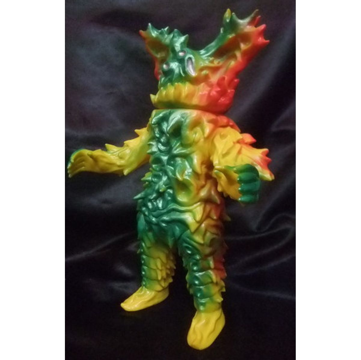 Bear Models All monster collection Waiaru Alien ( yellow molding )