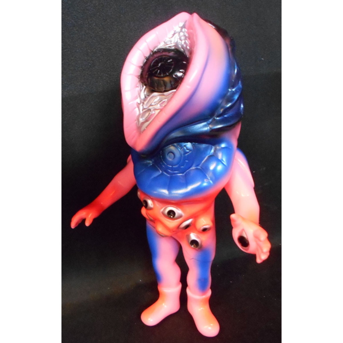 Rainbow modeling Soft superhuman monster studio Baromu 1 [ Hyakumeruge ]