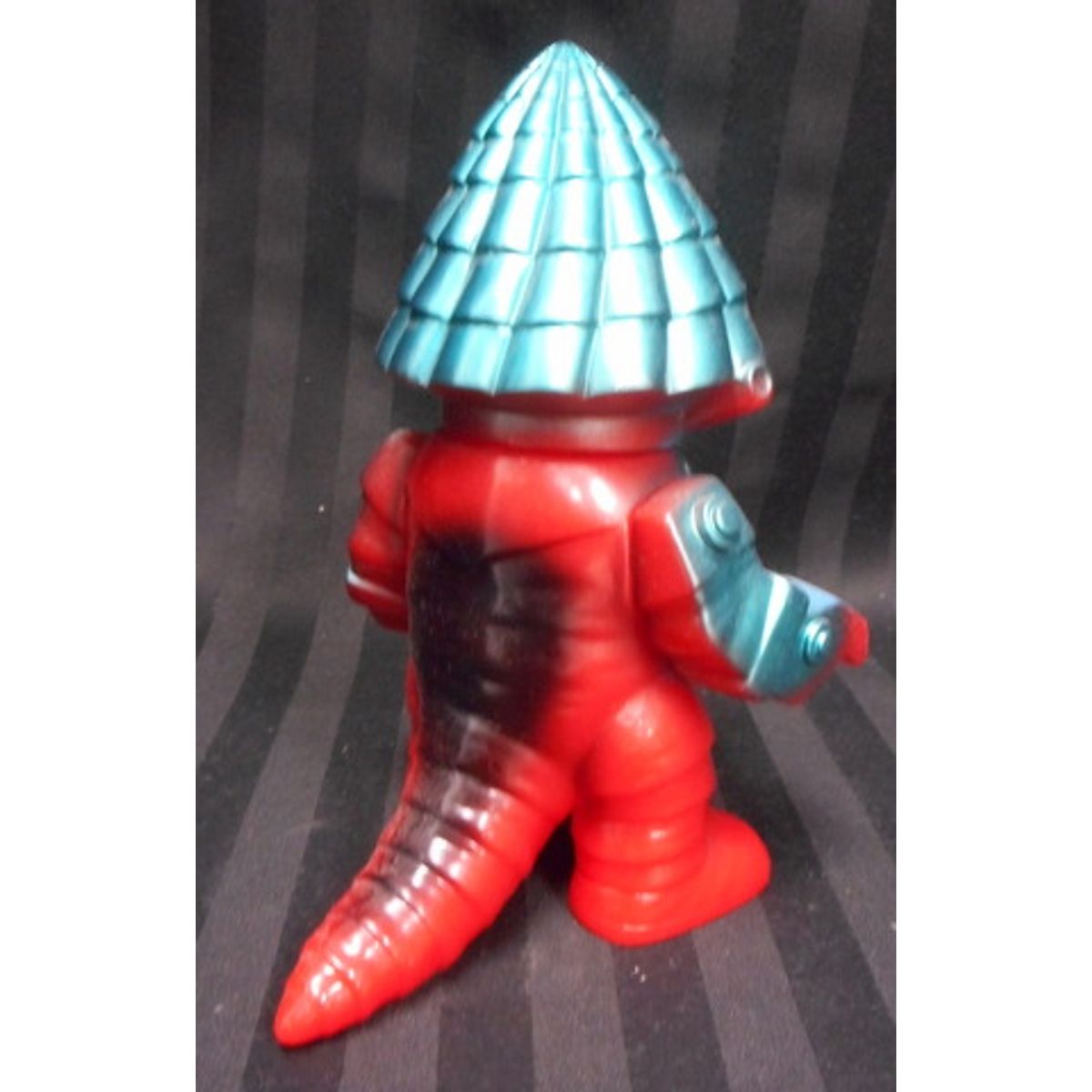 CHARACTICS Zone Fighter [ ZANDORA Zandra / ( red molding ) ]
