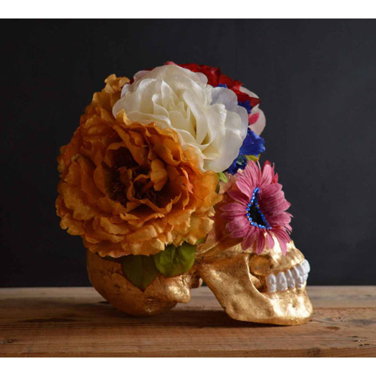 Dia De Los Muertos Skull - Gold