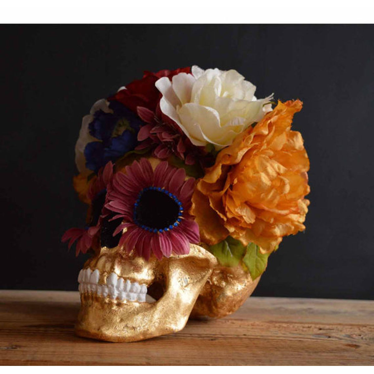 Dia De Los Muertos Skull - Gold