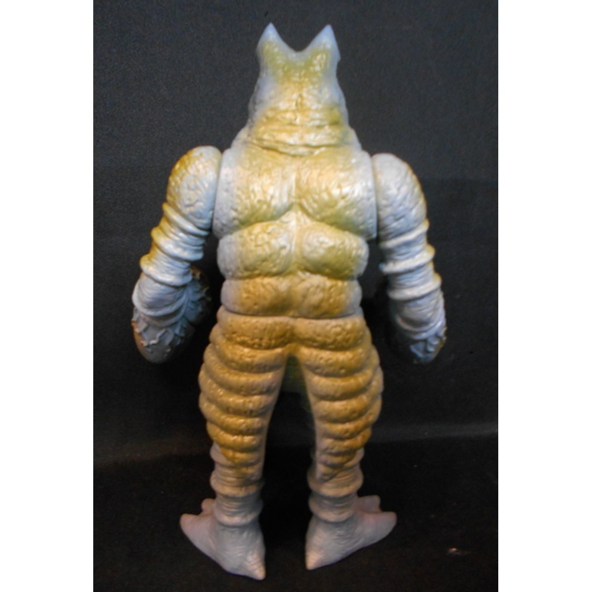 Fewture Models Soft Umezu Kazuo version Ultraman [ Alien Baltan WCC22 Limited Edition ]
