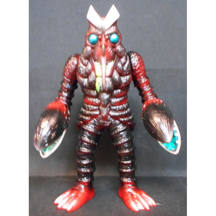 Fewture Models Umezu Kazuo version Ultraman Soft Vinyl [Alien Baltan.] by FEWTURE MODELS