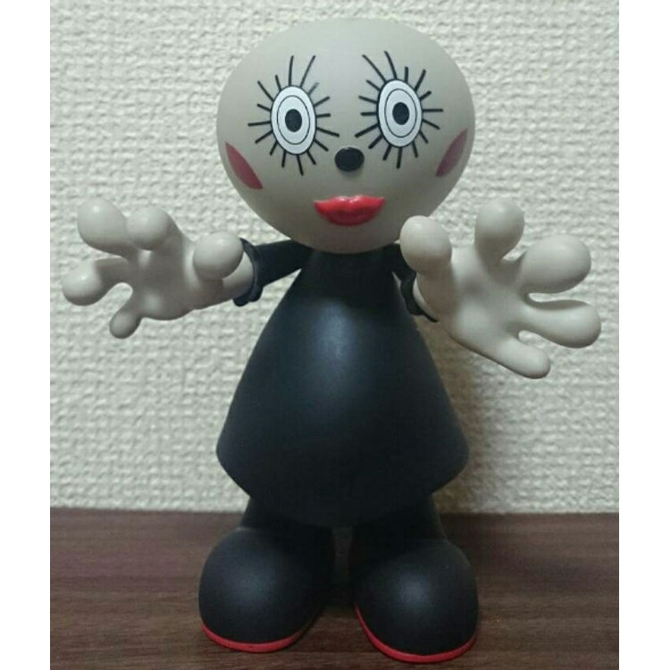 STUSSY DOLLY DEAREST black by Stussy