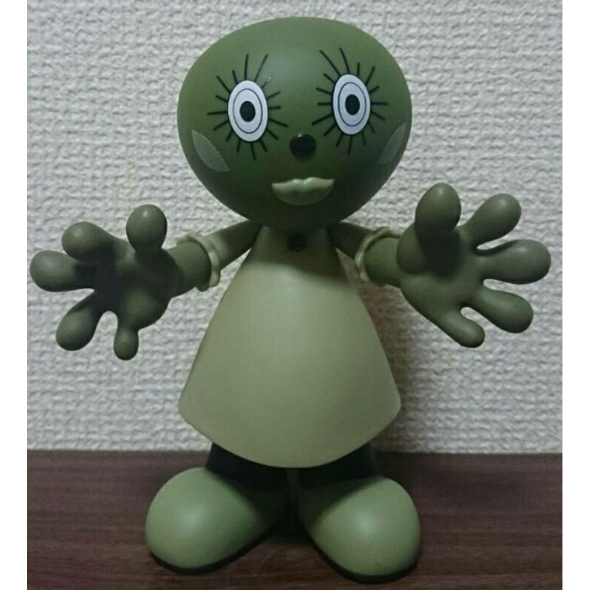 STUSSY DOLLY DEAREST green