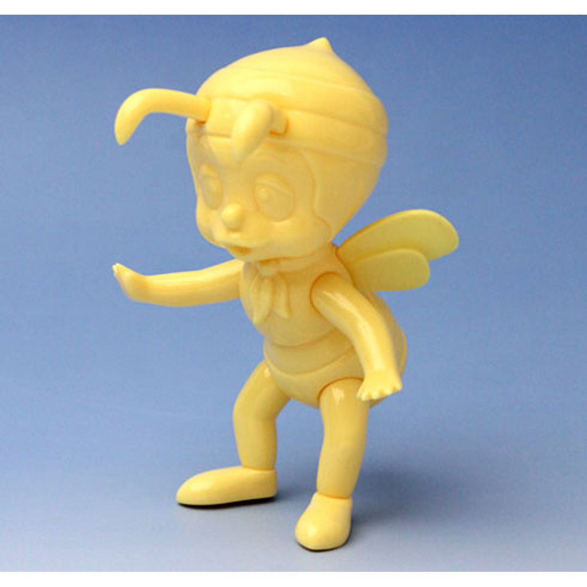 The Adventures of Hutch the Honeybee - Hutch (Pastel Yellow)