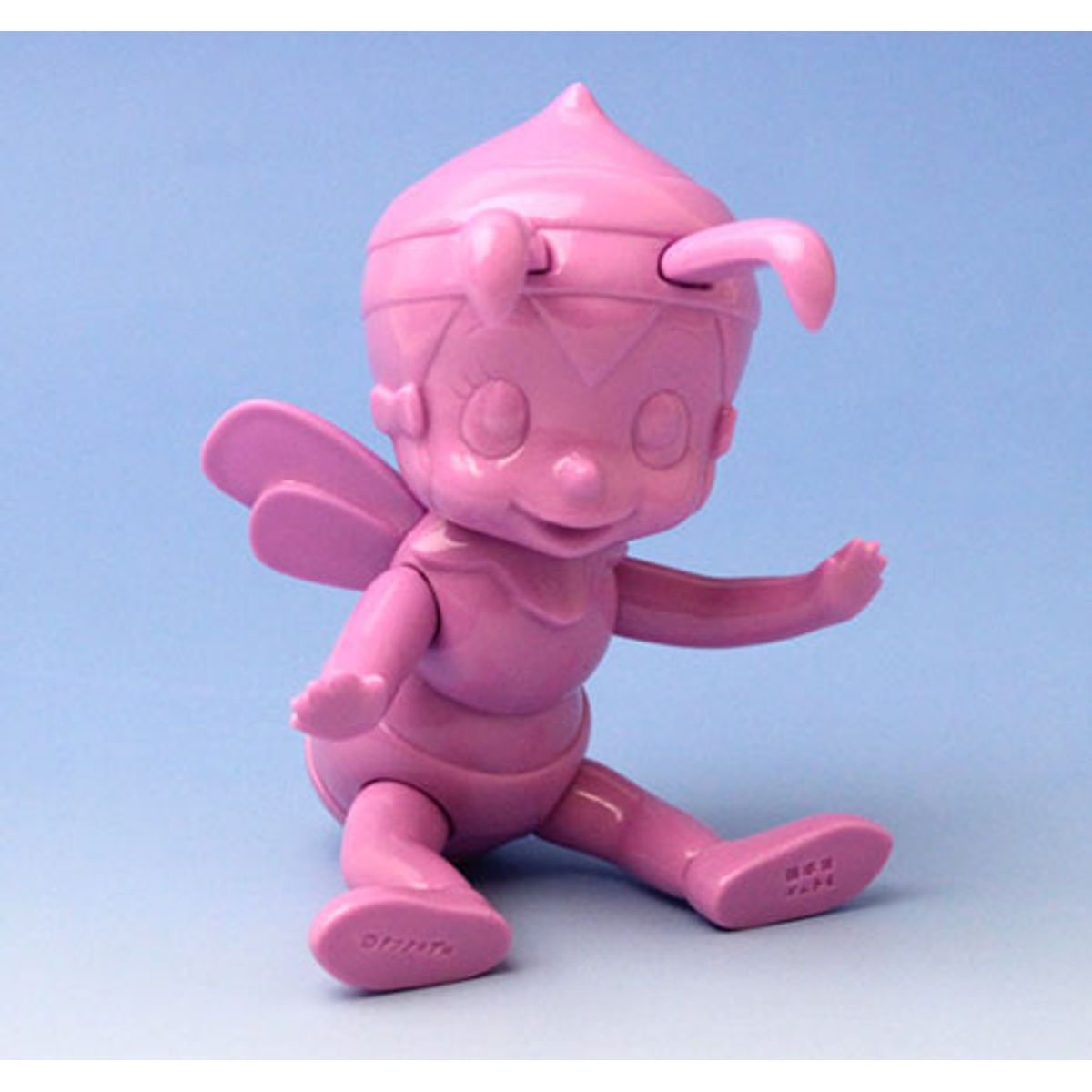 The Adventures of Hutch the Honeybee - Aya (Pastel Yellow)