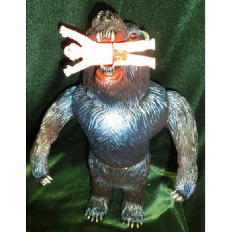 KESAGAKE Kesa suspension (Sufesu 67) by Rampage Toys (Jon Malmstedt)