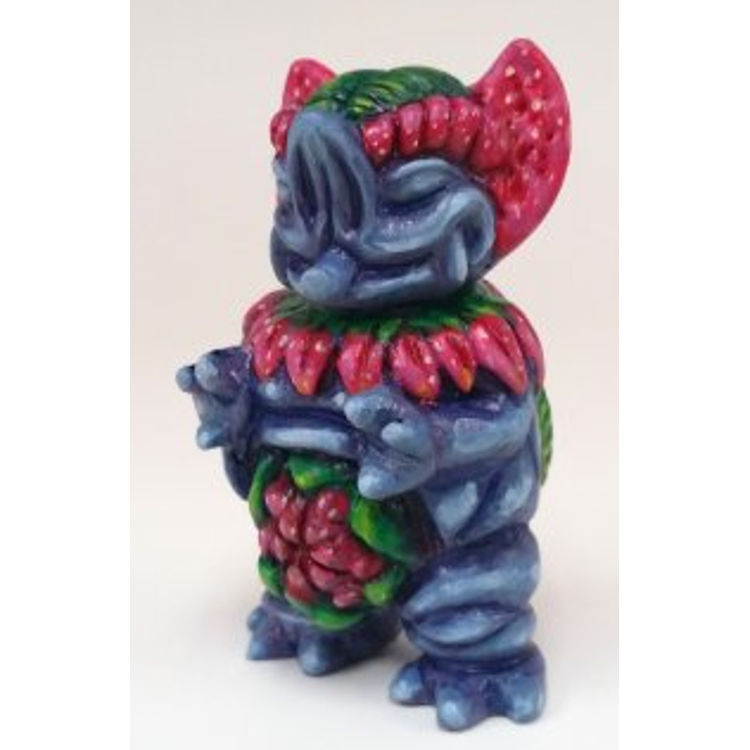 STRAWBATTY MOCKBAT CUSTOM by Tasha (Natasha Zimich)