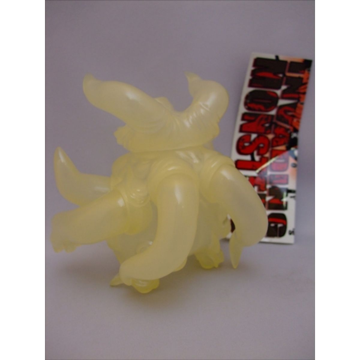 MAQLOSA milky INVADING MONSTERS TTToy