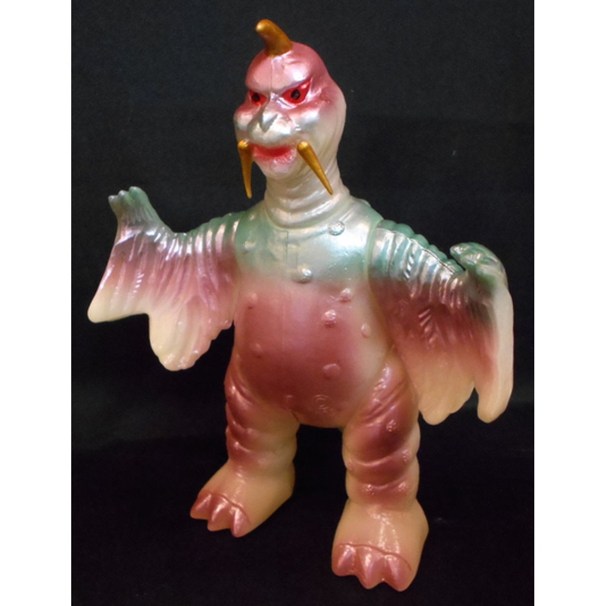 Nostalgic Heroes Soft Vinyl [ Pegira phosphorescent Ver. ]
