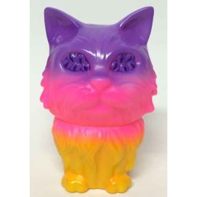 MANY EYES CAT gradation paint by Aya Takeuchi