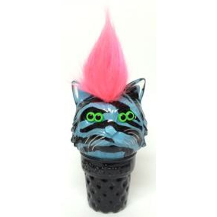 Mohawk Blue Zebra by Aya Takeuchi