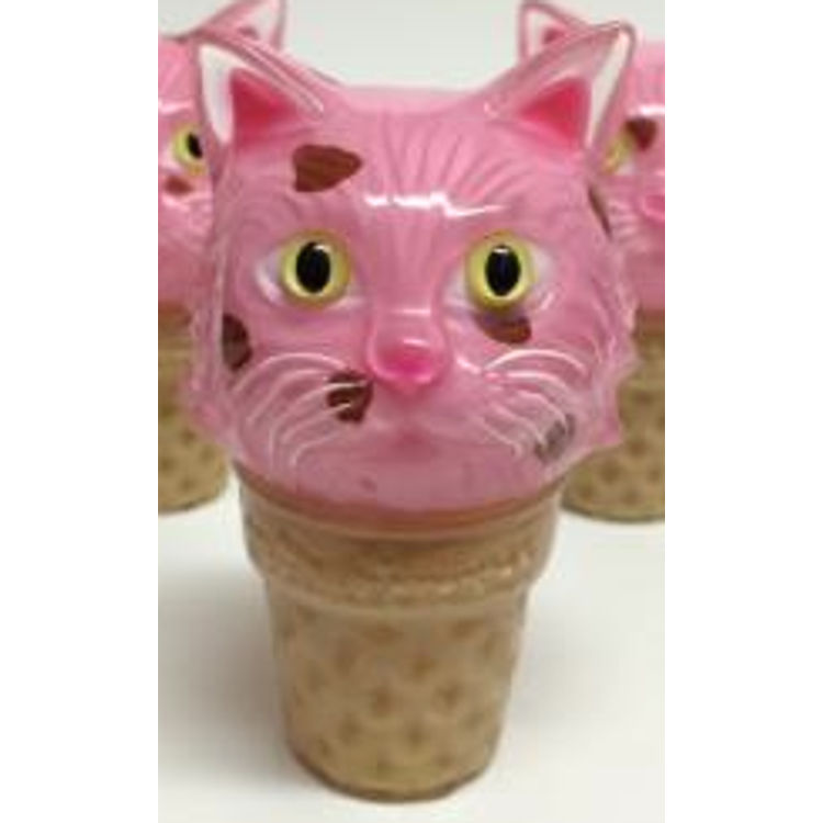 REFRESHMENT CAT ICECREAM Strawberry x chocolate chips by Aya Takeuchi