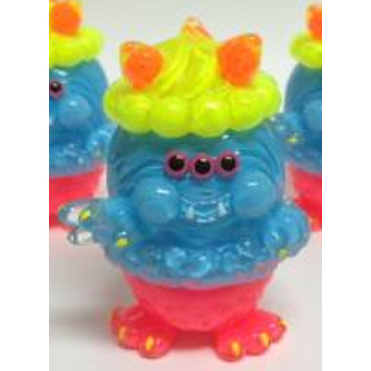 Pink x Blue Aimon three eyes (with feet) by Aya Takeuchi