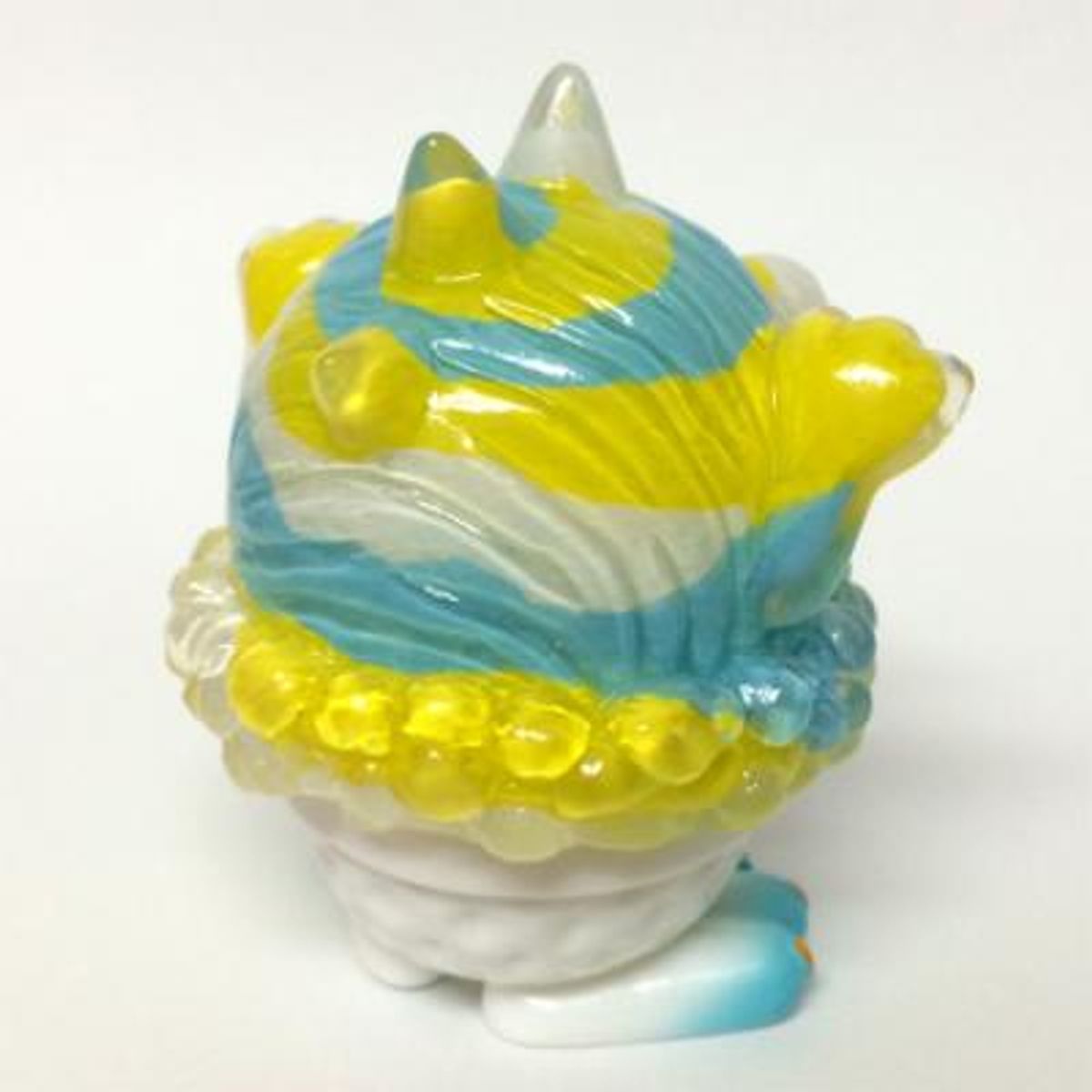 Aimon GAO (with feet) stripe 02