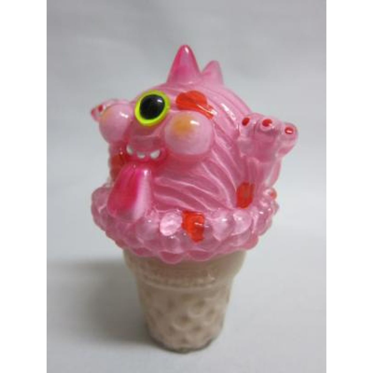Aimon Strawberry GAO (cone)