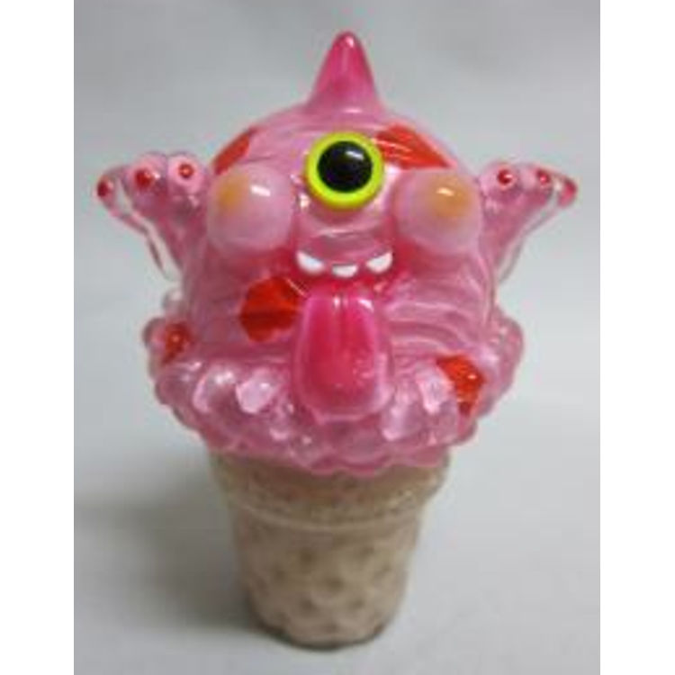 Aimon Strawberry GAO (cone) by Aya Takeuchi