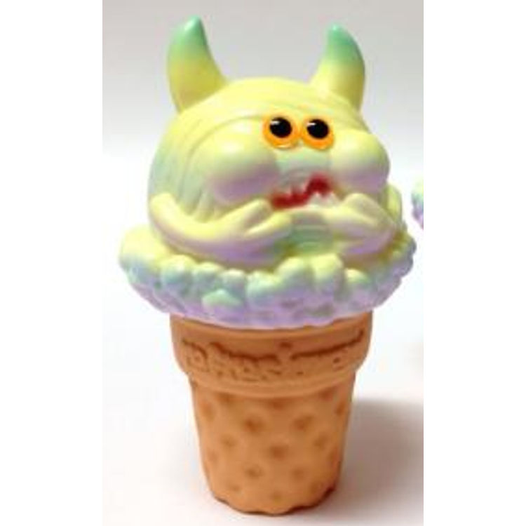 Aimon WAO gradient (cone type) by Aya Takeuchi