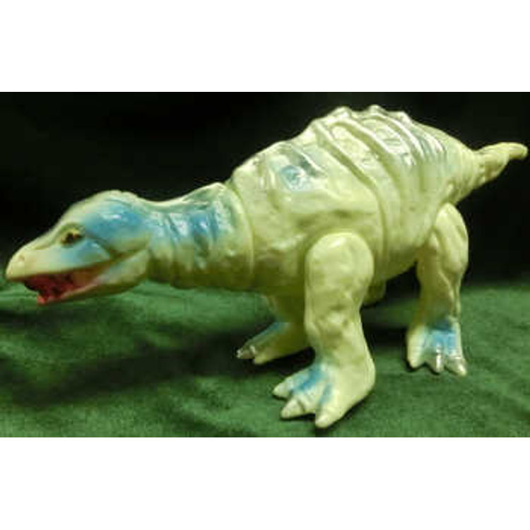 B-CLUB Bullmark reprint Monster Series Sutegon (white molding) by Bullmark