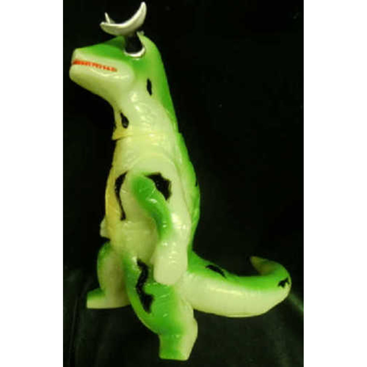 Bandai Soft reprint Monsters Series [ Eleking phosphorescent Ver. ]