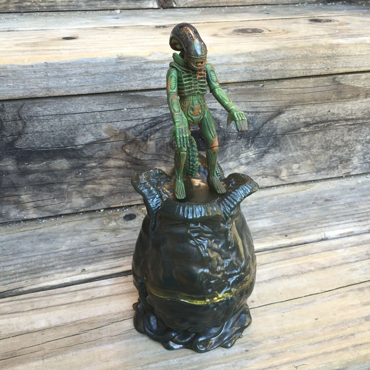 Customized alien figure