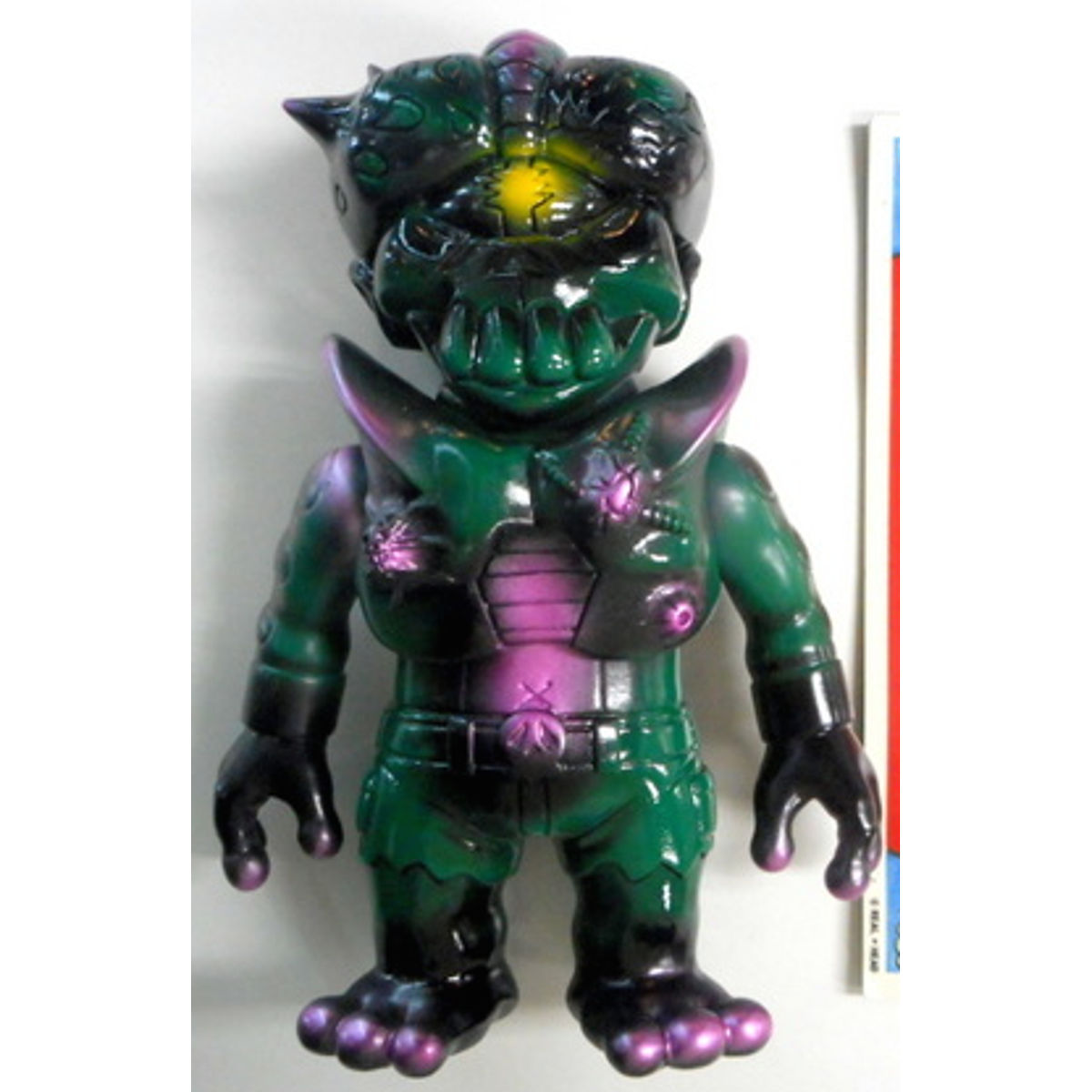 acro Kaiser ( dark green molded × meta Purple)