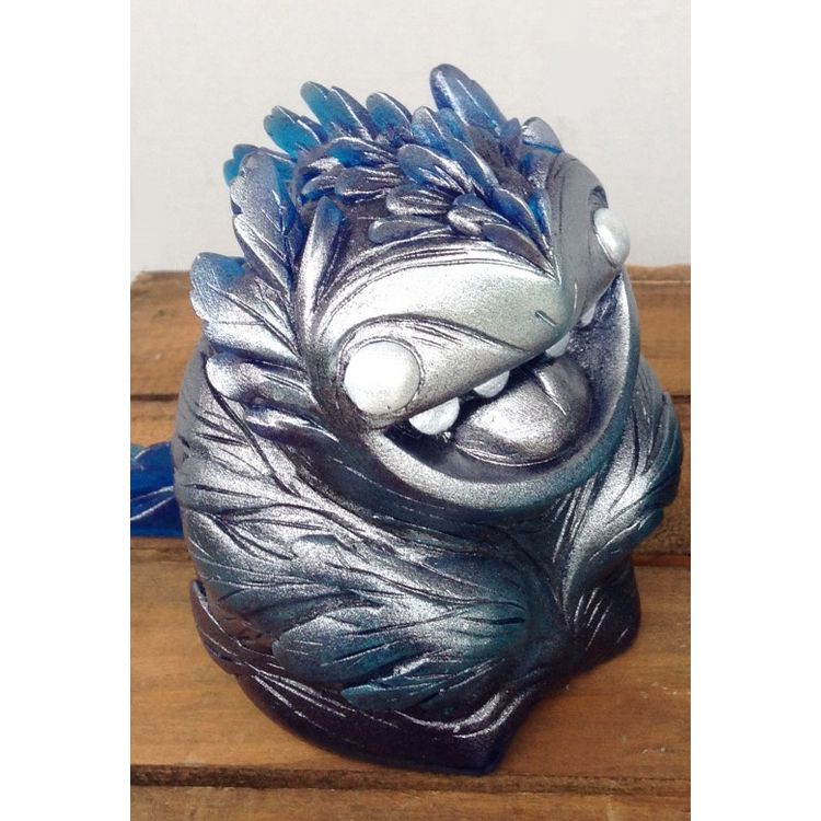 metallic logur Blue by oddFauna (Emma SanCartier)