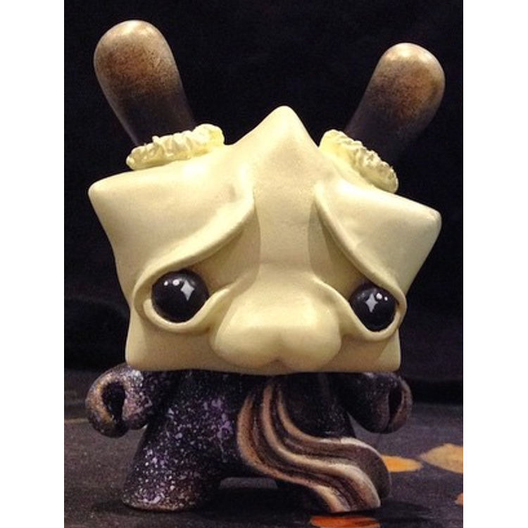 Spark the star by Haus of Boz (Laura Copeland)