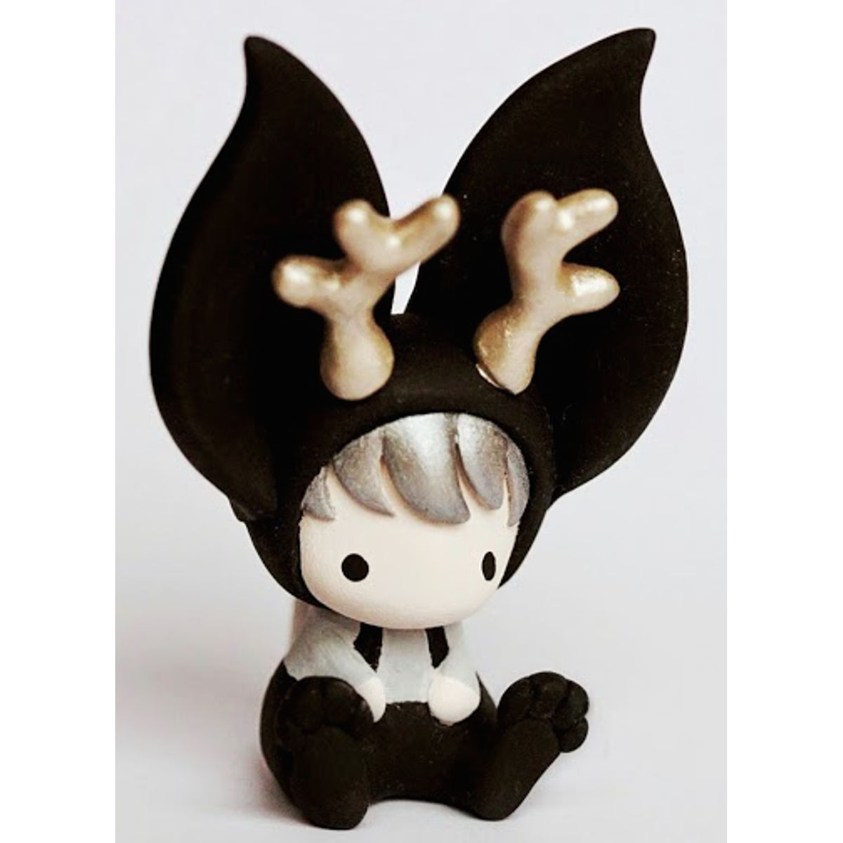 Miniature Jackalope toy