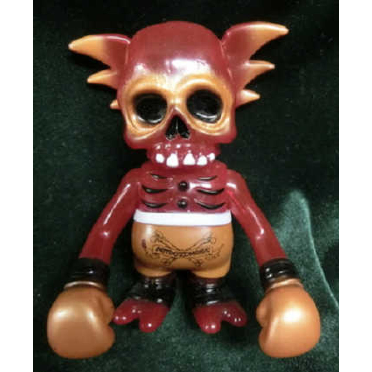 secret base Astro Zombies Skull Wing (ASTROZOMBIES 15th Anniversary - Clear Red molding)