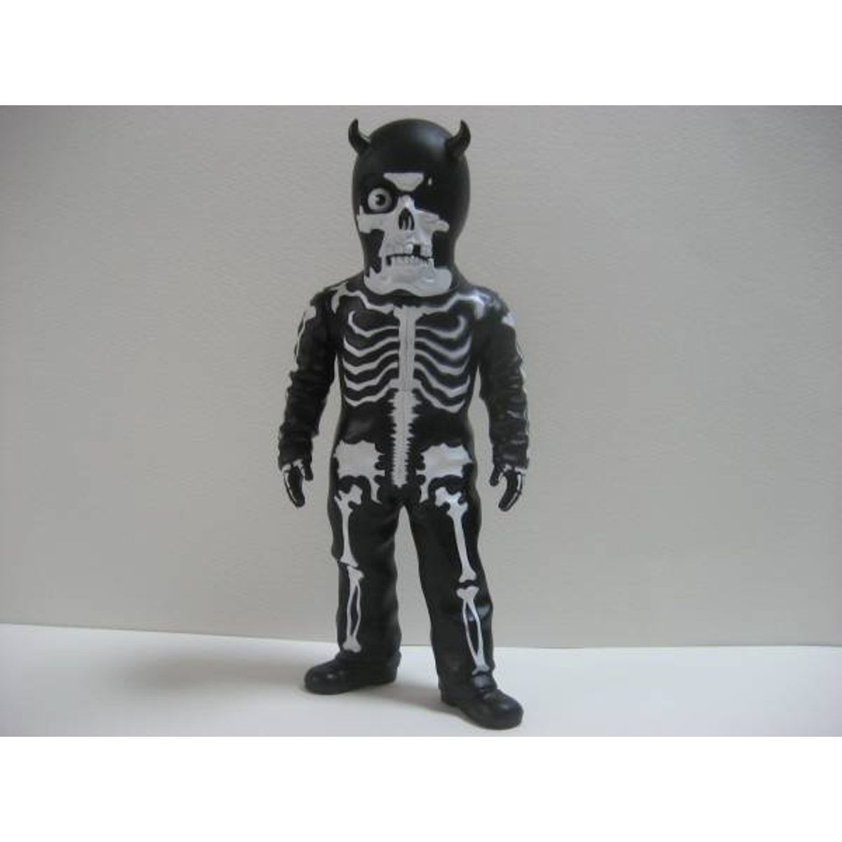 Skullman - Red Kumamoto