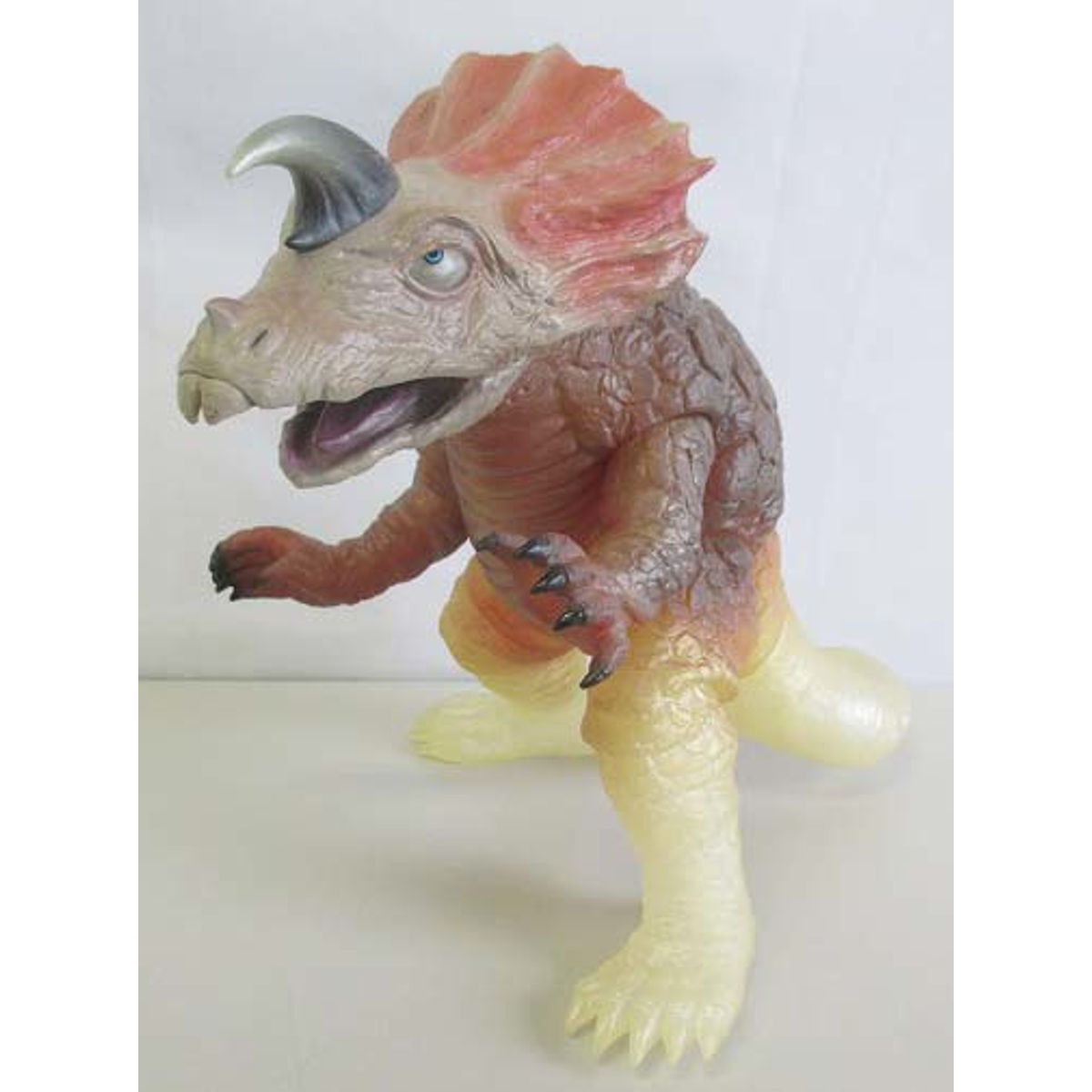 CCP 1/6 capsule monster Aguila appearance ver / Ultra Seven special effects